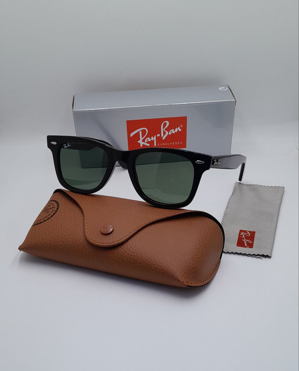 Ray Ban